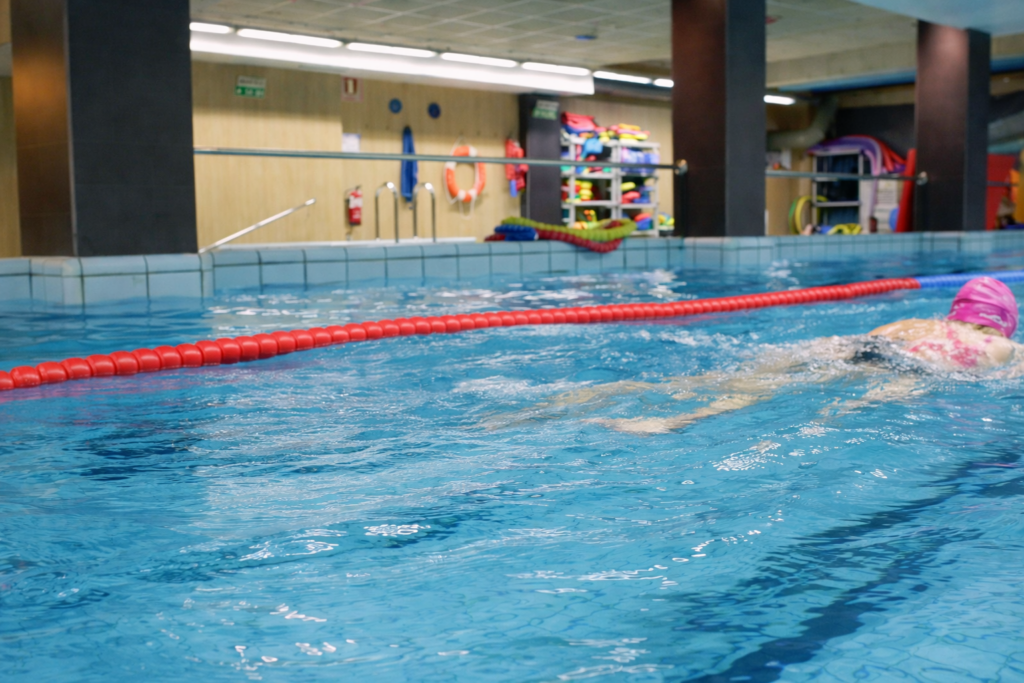 clasesdenatacionadultos “natación en Pamplona en Hydra”